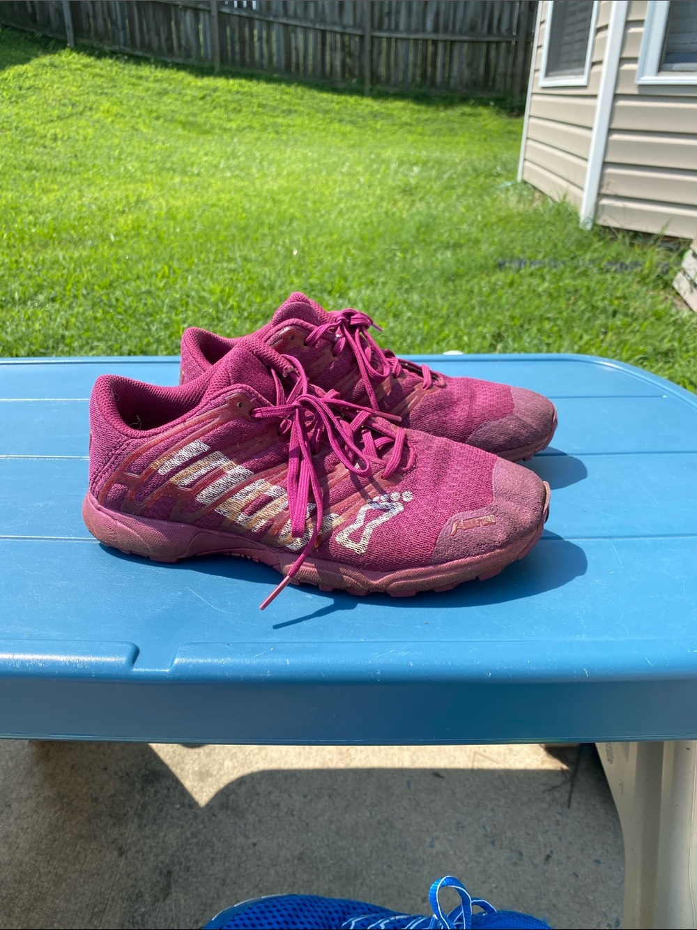 Inov-8 f-lite 240 women’s size 7
